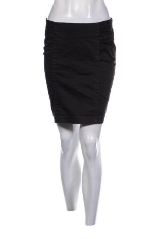 Пола Terranova, Размер S, Цвят Черен, Цена 2,04 €