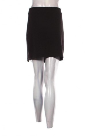 Пола Terranova, Размер M, Цвят Черен, Цена 2,04 €