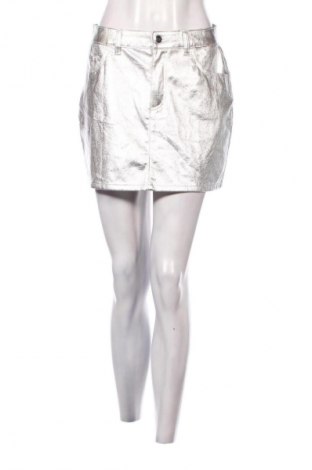 Пола Tezenis, Размер M, Цвят Сребрист, Цена 2,04 €