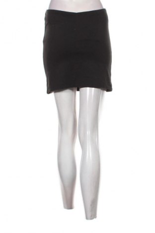 Пола Unbranded, Размер S, Цвят Черен, Цена 2,04 €