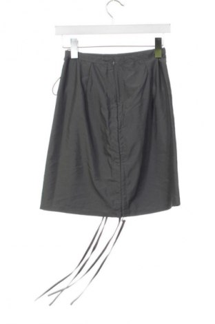 Пола Unbranded, Размер XS, Цвят Сив, Цена 2,04 €