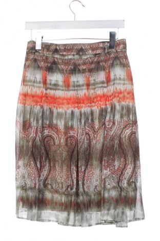 Пола Unbranded, Размер S, Цвят Многоцветен, Цена 2,04 €