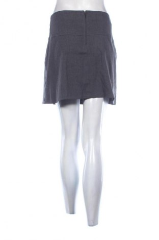 Пола Unbranded, Размер M, Цвят Сив, Цена 2,04 €