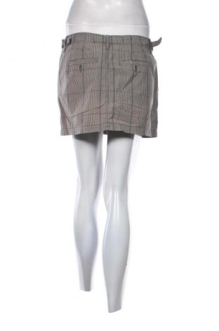 Пола Unbranded, Размер M, Цвят Многоцветен, Цена 2,04 €