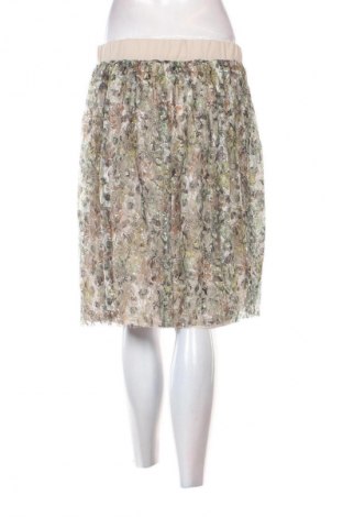 Пола Unbranded, Размер M, Цвят Многоцветен, Цена 2,04 €