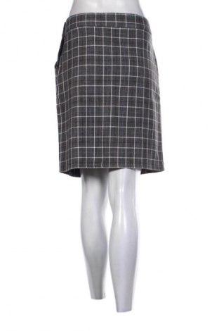 Пола Unbranded, Размер XL, Цвят Многоцветен, Цена 2,55 €