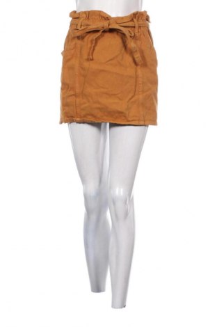 Пола Unbranded, Размер S, Цвят Жълт, Цена 2,55 €