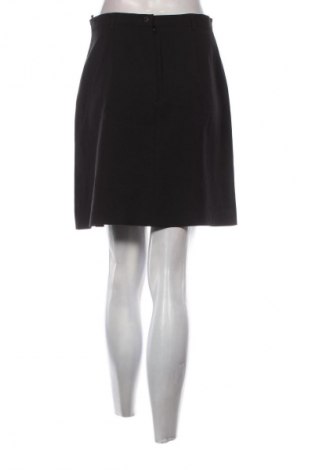 Пола United Colors Of Benetton, Размер M, Цвят Черен, Цена 3,57 €