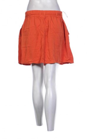 Пола VILA, Размер M, Цвят Червен, Цена 2,04 €