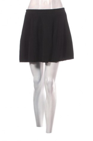 Пола Vero Moda, Размер S, Цвят Черен, Цена 2,04 €