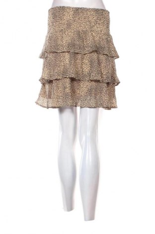 Пола Vero Moda, Размер M, Цвят Многоцветен, Цена 2,04 €