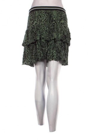 Пола Vero Moda, Размер M, Цвят Многоцветен, Цена 2,04 €