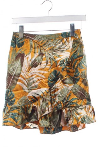 Пола Vero Moda, Размер XS, Цвят Многоцветен, Цена 2,04 €