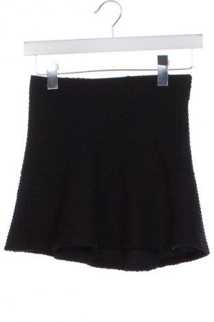 Пола Vero Moda, Размер XS, Цвят Черен, Цена 2,04 €