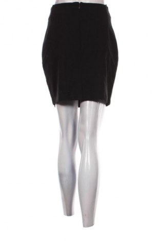 Пола Vestino, Размер M, Цвят Черен, Цена 2,04 €