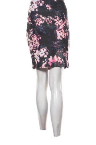 Szoknya Yessica, Méret M, Szín Sokszínű, Ár 719 Ft