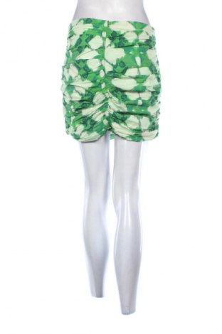 Пола Zara, Размер M, Цвят Многоцветен, Цена 2,04 €