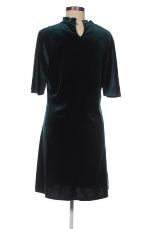 Šaty  Apricot, Velikost M, Barva Zelená, Cena  319,00 Kč