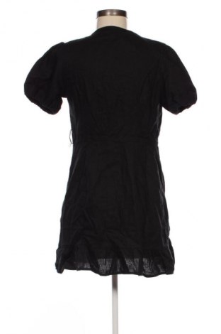 Kleid Bershka, Größe S, Farbe Schwarz, Preis 13,99 €