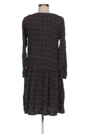 Sukienka Coop, Rozmiar M, Kolor Kolorowy, Cena 6,99 zł