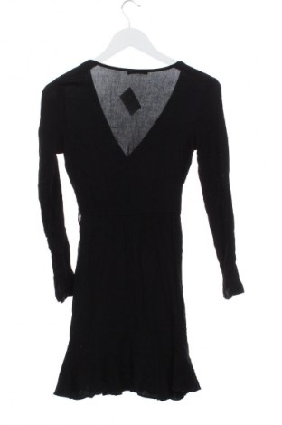 Sukienka Cropp, Rozmiar XS, Kolor Czarny, Cena 23,99 zł