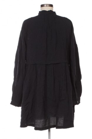 Sukienka Esprit, Rozmiar M, Kolor Czarny, Cena 96,99 zł