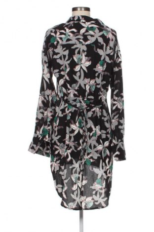 Kleid Fashion, Größe M, Farbe Mehrfarbig, Preis 1,99 €