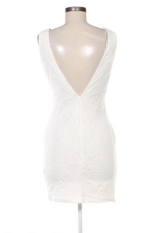 Sukienka Gina Tricot, Rozmiar M, Kolor Biały, Cena 18,99 zł