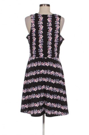 Šaty  H&M, Velikost L, Barva Vícebarevné, Cena  189,00 Kč