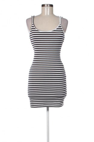 Рокля H&M Divided, Размер S, Цвят Многоцветен, Цена 2,04 €