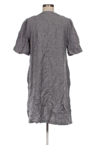 Kleid In Wear, Größe M, Farbe Grau, Preis 26,99 €