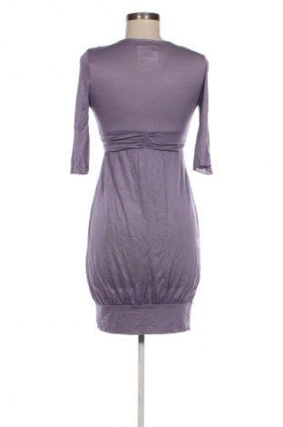Kleid Intimissimi, Größe S, Farbe Lila, Preis 3,99 €