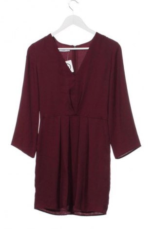 Šaty  Mango, Velikost XS, Barva Červená, Cena  109,00 Kč