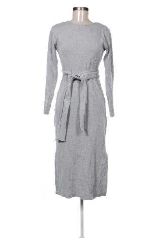 Ruha Missguided, Méret M, Szín Szürke, Ár 5 229 Ft