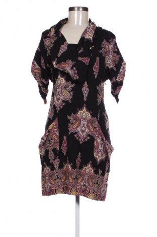 Рокля Pretty Girl, Размер M, Цвят Многоцветен, Цена 2,55 €