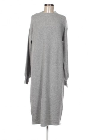 Sukienka Review, Rozmiar S, Kolor Szary, Cena 26,99 zł