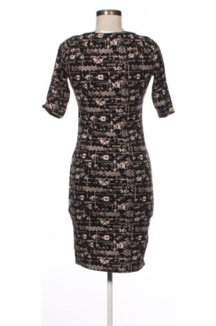 Φόρεμα Review, Μέγεθος M, Χρώμα Πολύχρωμο, Τιμή 6,99 €