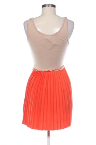 Φόρεμα Review, Μέγεθος S, Χρώμα Πολύχρωμο, Τιμή 2,99 €