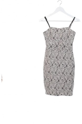 Šaty  Rinascimento, Velikost S, Barva Krémová, Cena  719,00 Kč