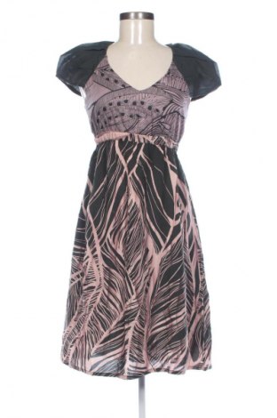 Kleid St-Martins, Größe M, Farbe Mehrfarbig, Preis 8,99 €