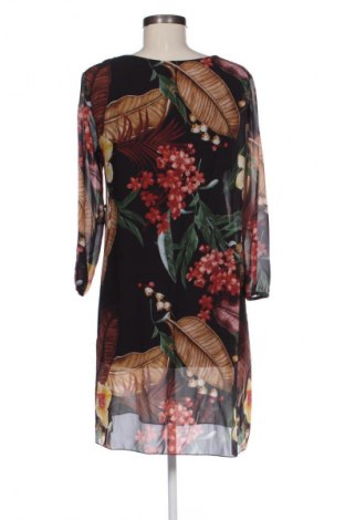 Šaty  Unbranded, Velikost M, Barva Vícebarevné, Cena  79,00 Kč