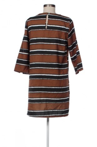 Ruha Unbranded, Méret M, Szín Sokszínű, Ár 959 Ft