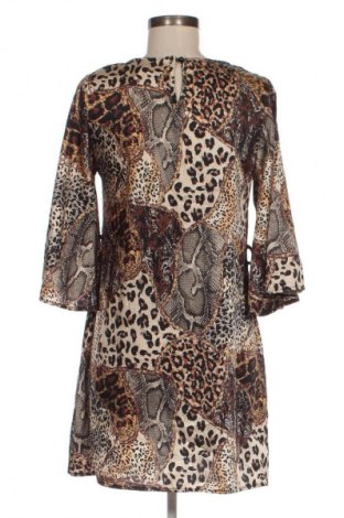 Ruha Unbranded, Méret M, Szín Sokszínű, Ár 959 Ft