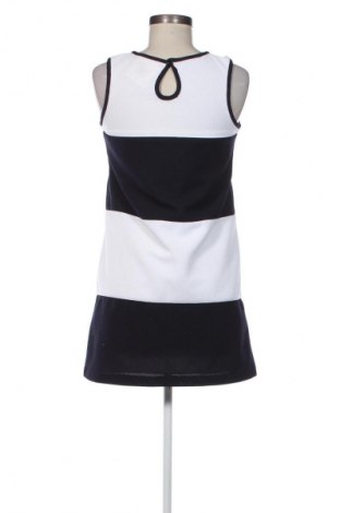 Рокля Zara, Размер M, Цвят Многоцветен, Цена 8,69 €