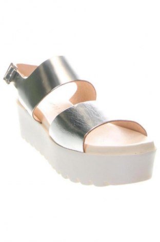 Sandále Wall street, Veľkosť 39, Farba Strieborná, Cena  27,95 €