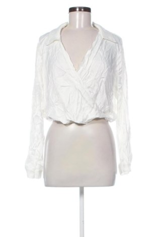 Bluză de femei Zara, Mărime XL, Culoare Alb, Preț 90,99 Lei, #137179223