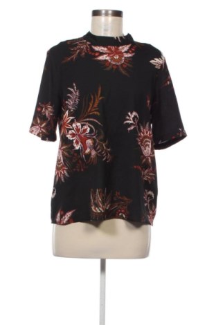 Bluză de femei ONLY, Mărime M, Culoare Multicolor, Preț 41,99 Lei, #137286975