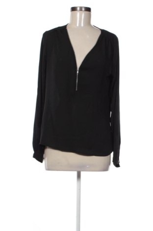 Bluză de femei Esmara, Mărime M, Culoare Negru, Preț 31,49 Lei, #137306634