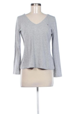 Damen Shirt Tommy Hilfiger, Größe M, Farbe Grau, Preis 33,51 €, #137311187