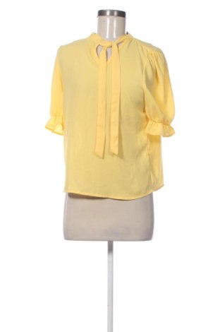 Bluză de femei SHEIN, Mărime M, Culoare Galben, Preț 32,00 Lei, #137312796